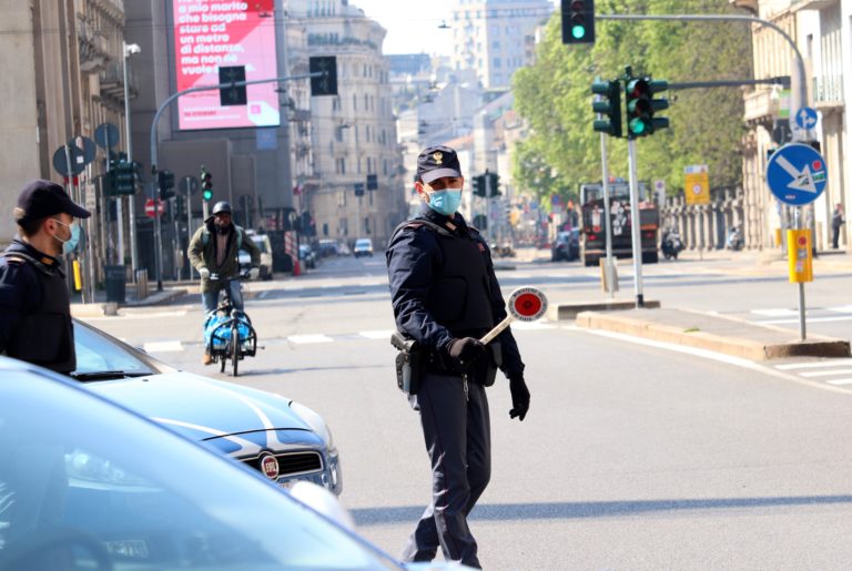 Milano “sorvegliata speciale”: aumentano i posti di blocco