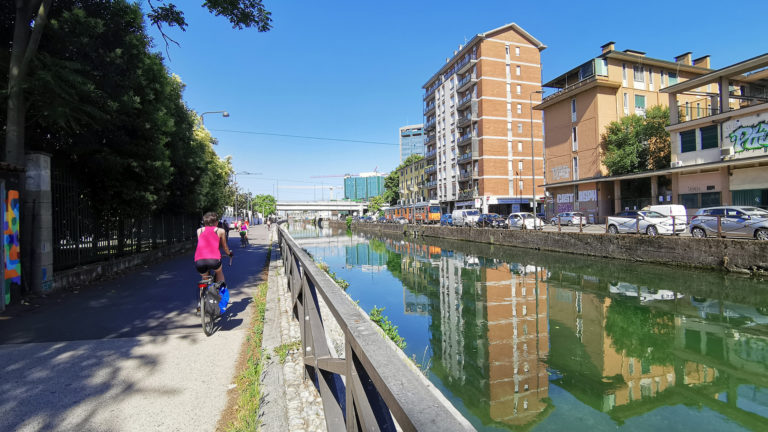 TornaVento, la nuova area ricreativa di Milano, organizza una giornata dedicata alla pulizia del Naviglio Grande