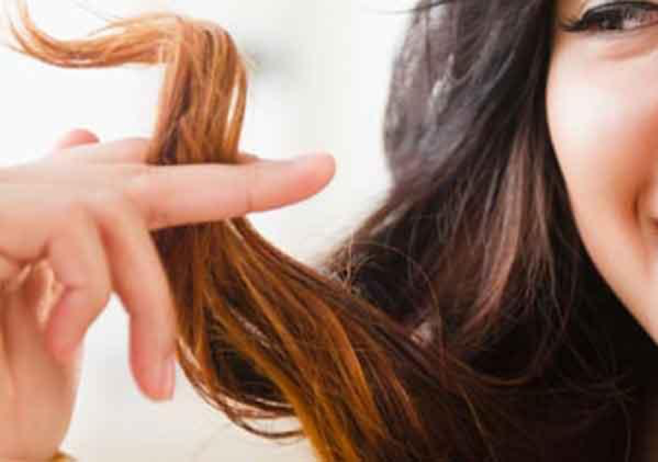 Curare i capelli rovinati: consigli pratici