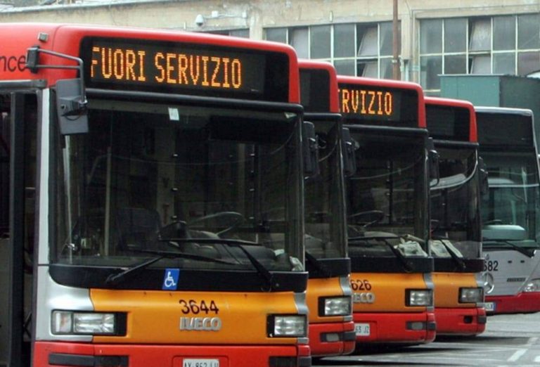 Sciopero 26 maggio 2023, a Milano bus e metro in servizio: gli aggiornamenti