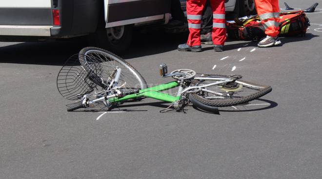 Incidente mortale a Milano, Ciclista investita