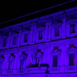 Palazzo Marino viola