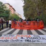 blocchi stradali per la conferenza sul clima a Milano