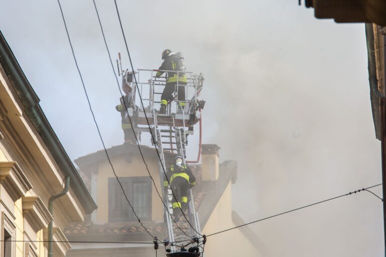 Incendio in via della Spiga, morto Tomaso Bracco