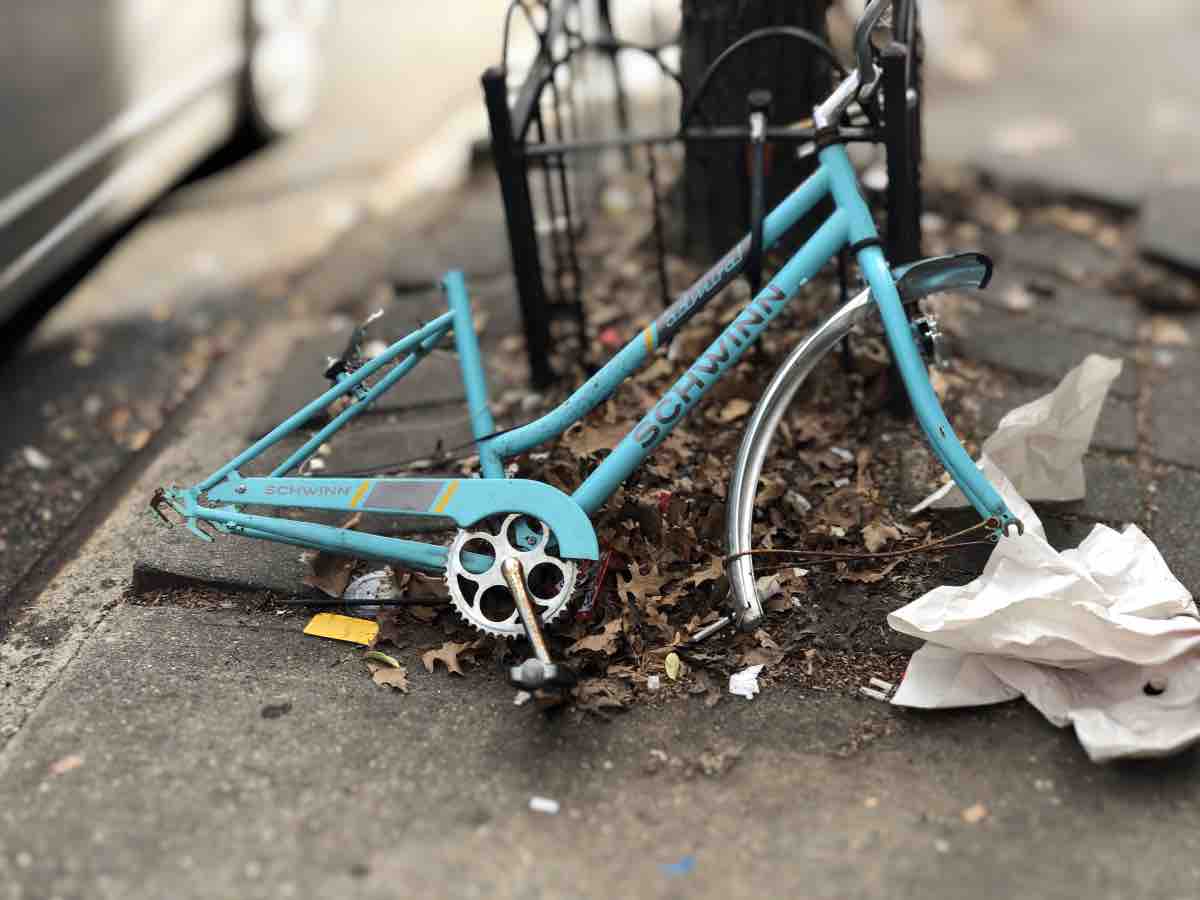 spazzatura, sporcizia, bici abbandonata