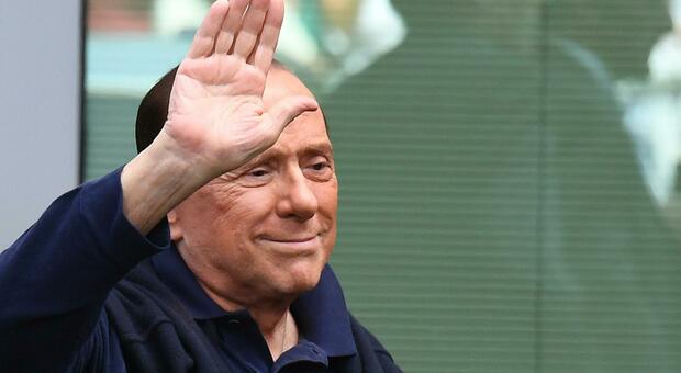 Silvio Berlusconi dimesso, funerali di berlusconi