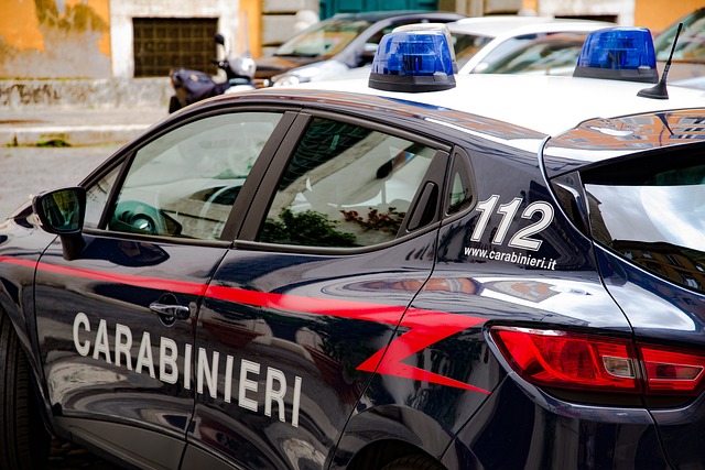 Omicidio a Milano: identificata la vittima accoltellata a morte in via Saponaro. Si indaga sul movente